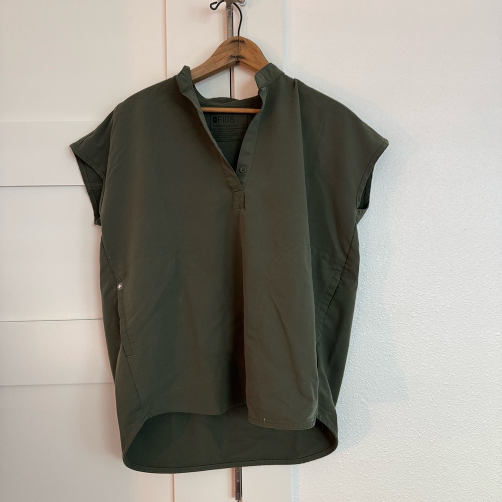 Figs Tunic Scrub Top